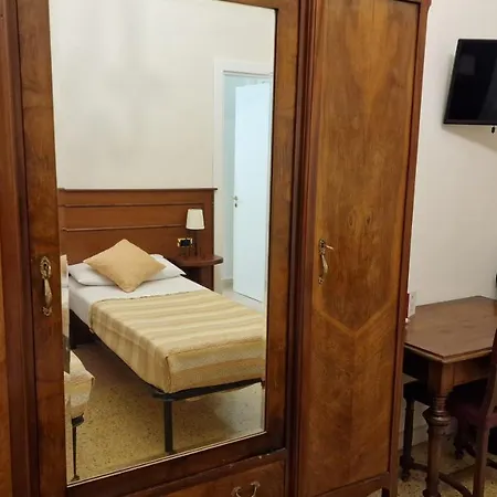 Vittoria Guest house